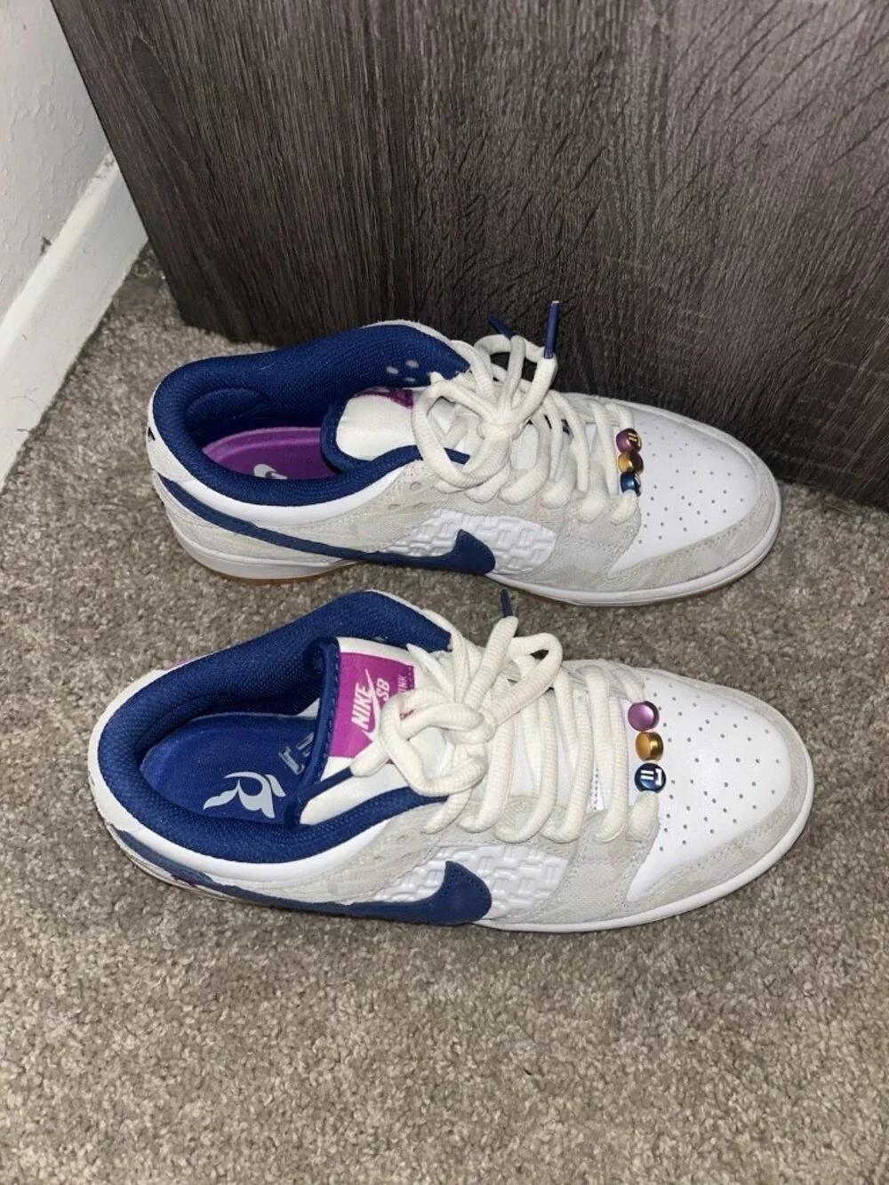 Nike SB Dunk Low Pro Rayssa Leal White Gum Gray Athletic Sporty Shoes Size 7